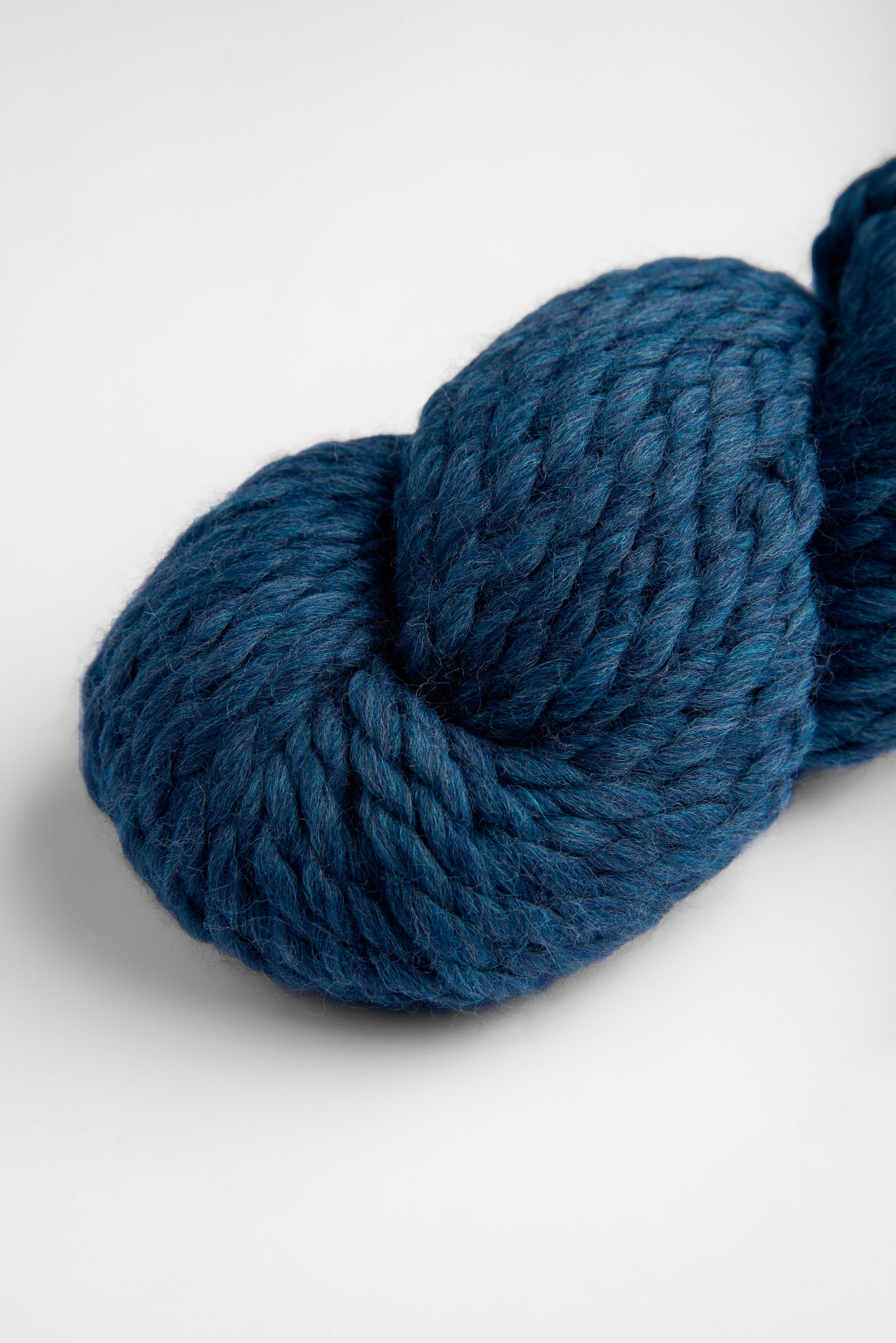 Amano Mamacha 70% Baby Alpaca - 30% Merino Wool 100gr